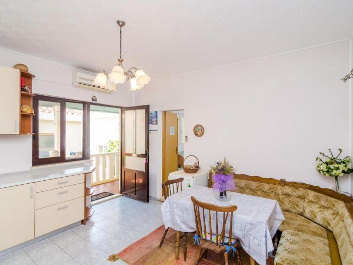 Apartments Ra ica Molunat - One Bedroom Apartment