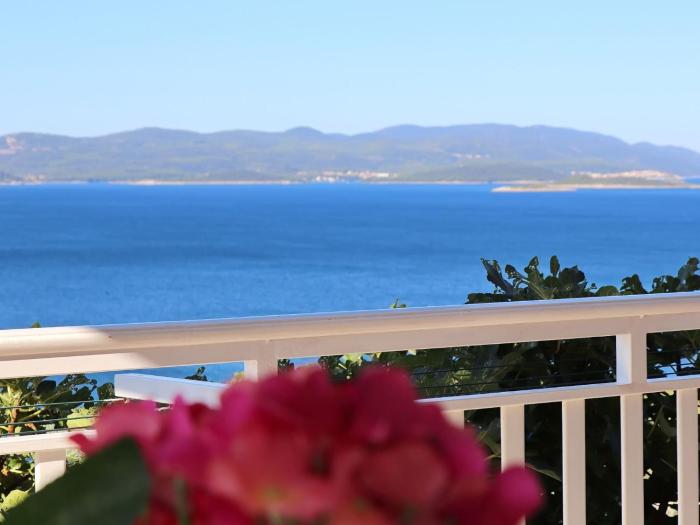 Seaside Apartments Hrka - Comfort One Bedroom Apartment with Terrace and Sea View 1