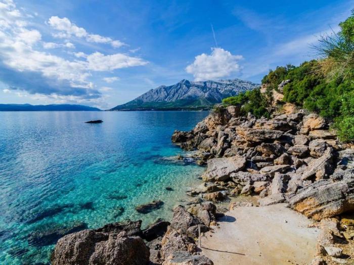 Villa Sea Edge - Three Bedroom Villa with Sea View