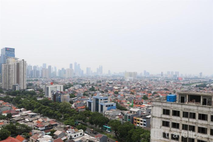 Comfort 1BR at Cervino Village Casablanca Apartment By Travelio