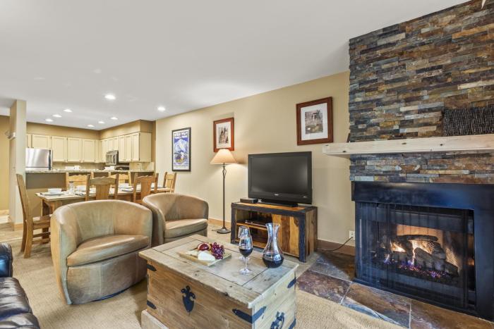 SNOW FLOWER 144 condo