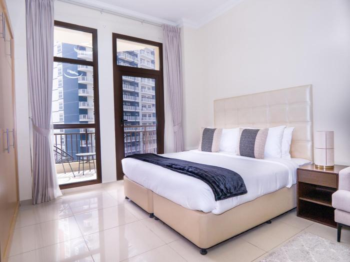 EasyGo -Stylish STU With pool view Linkin park Arjan- 17