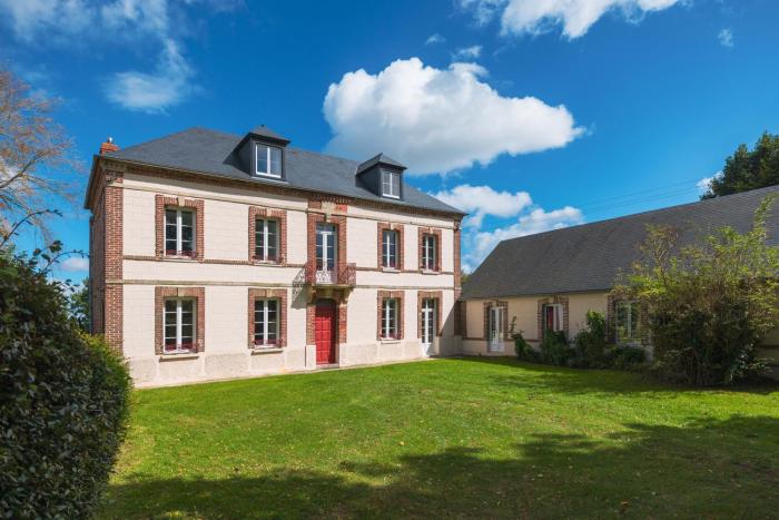La Baronnerie Normande - Piscine et jacuzzi