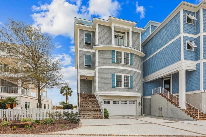 6 Terra Bella Trace- Oceanfront, Elevator, Private Pool, Roof Top, FREE Activities Included