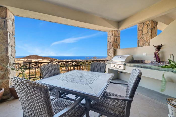 2BD-2BA Condo at Ventanas 3B