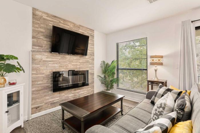 Sunny Pointe Fireplace Pool Pickleball Gym