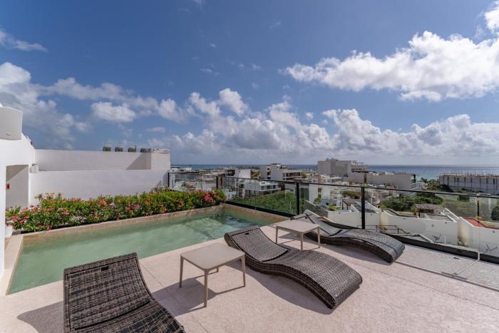 Kuxtal Luxury Condo with Rooftop