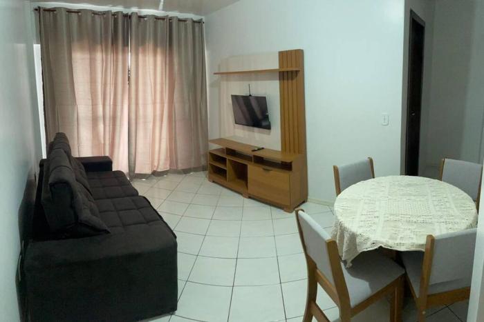 Apartamento com mobília nova 402