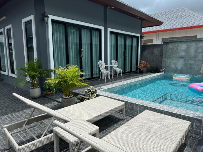 Icecream Pool villa Aonang