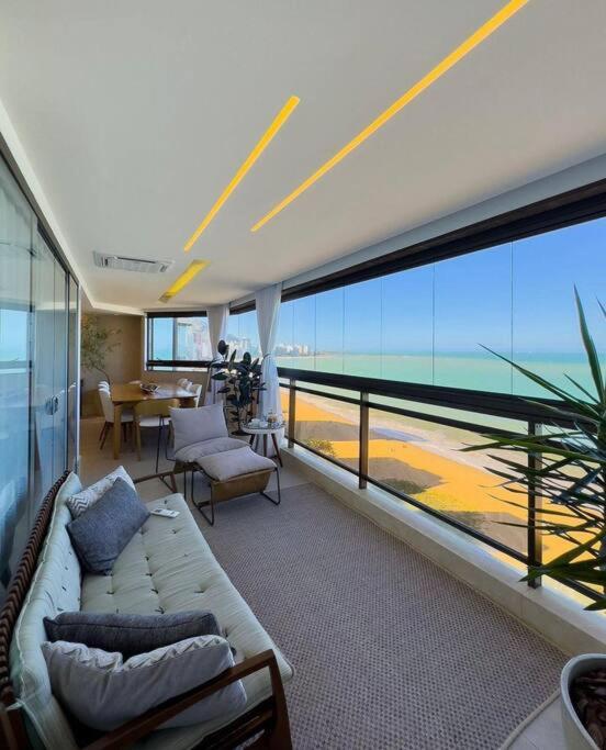Apartamento de Alto Luxo na Praia da Costa, Vila Velha