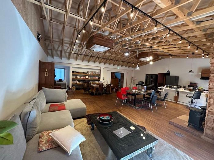 Riverside Golf Resort