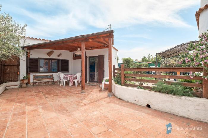 80m dalla spiaggia trilo e bilo BudoniAffitti