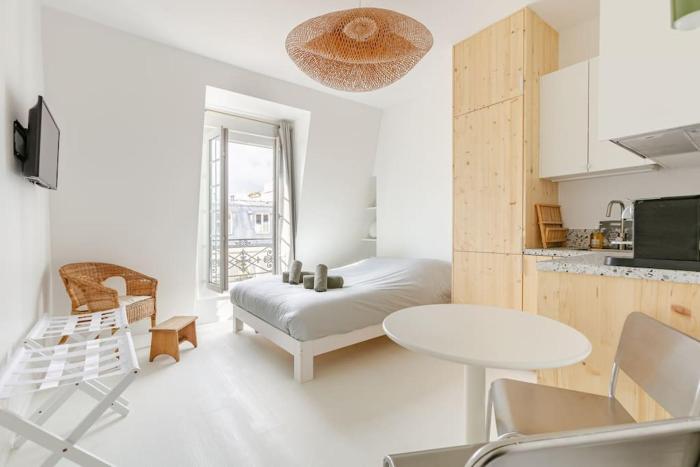 Charming Studio Ideally Located in Paris, 9th