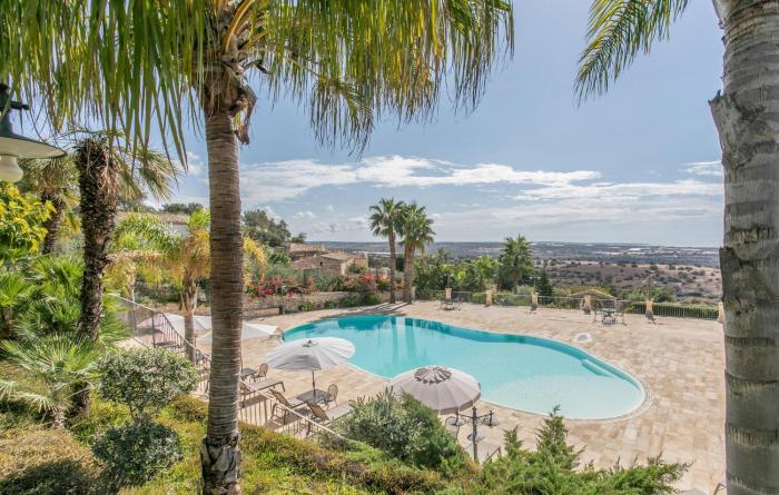 Stunning Home In Ragusa With Wifi