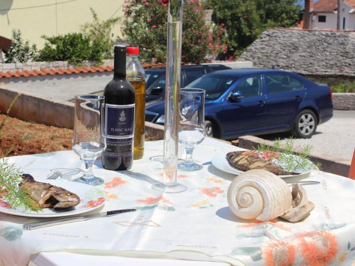 Apartments Sweet Life - One-Bedroom Apartment with Terrace Nina ST