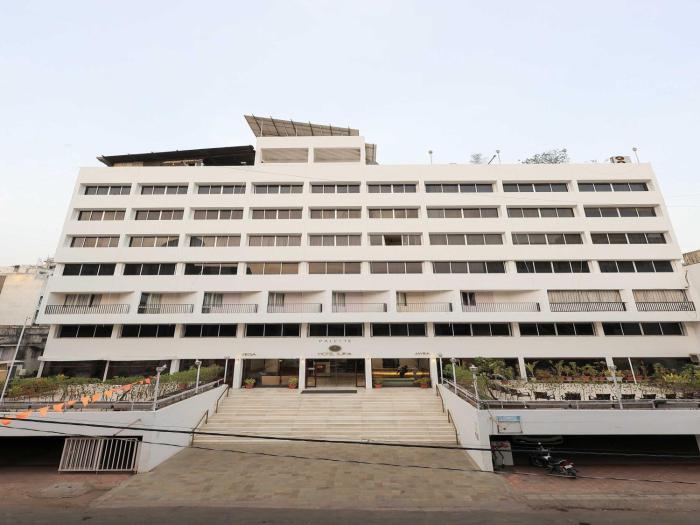 Palette Hotel Surya by CheckIn Vadodara