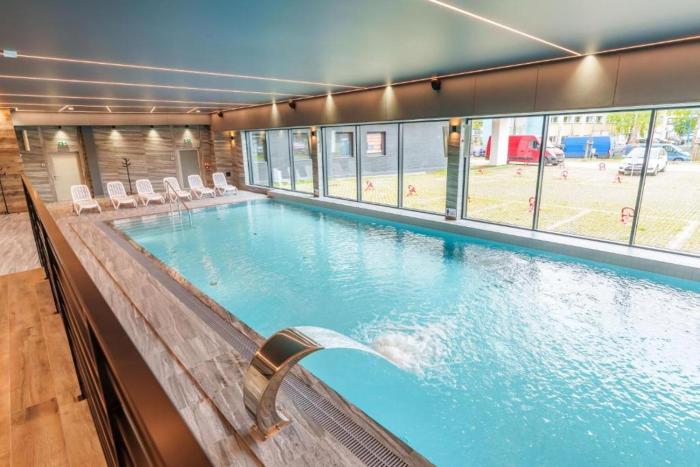 Akces APARTAMENTY KASPROWICZA 20C- BASEN, SAUNY, JACUZZI, SIŁOWNIA W CENIE - SCHWIMMBAD, SAUNEN, JACUZZI, FITNESSSTUDIO IM PREIS