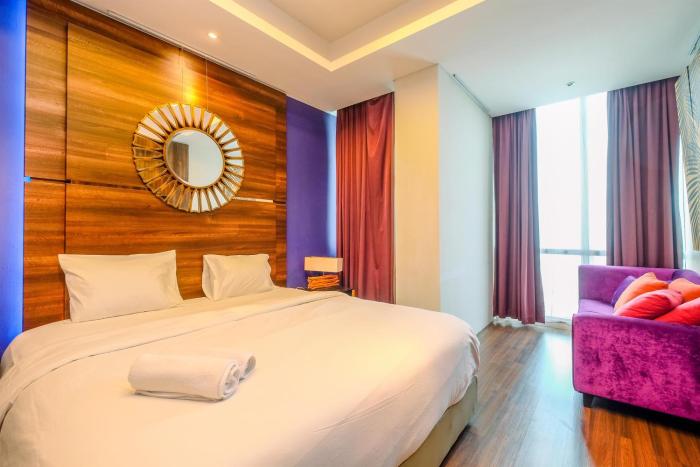 Homey Penthouse 3BR with Extra Room Kemang Village Apartment By Travelio