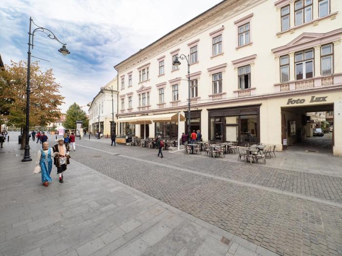 City Spirit Studio - Christmas Market View