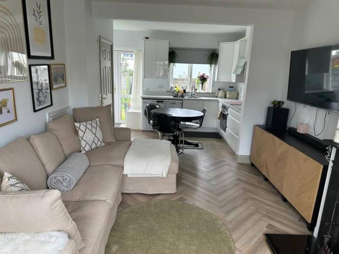 Home in Gorgeous Gort