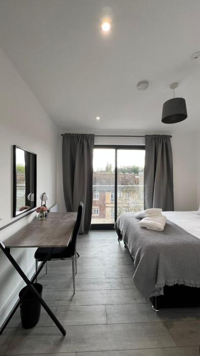 Hemel Apartments - Serenity Suite