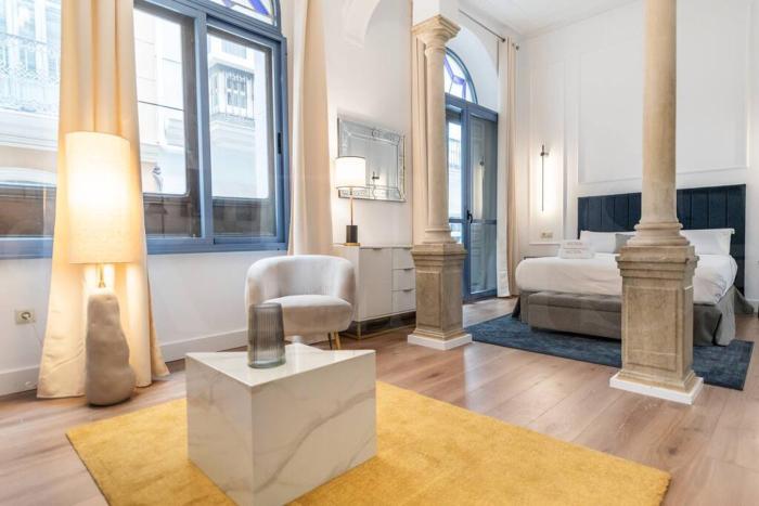 Historic Gem with modern comfort by REMS