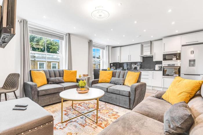 LUXaway 2BR Kensington with AC - Sleeps up to 11