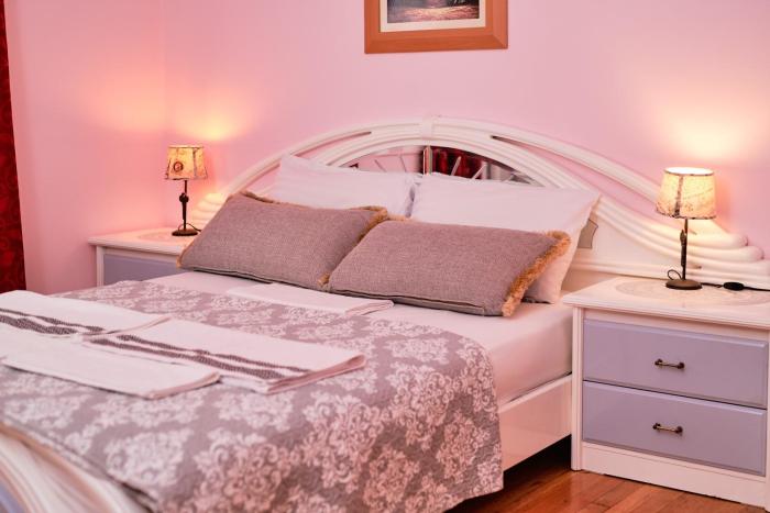 Marinas Luxurious Apartment in Athens, Centre