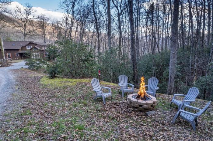 Deer Creek Lodge