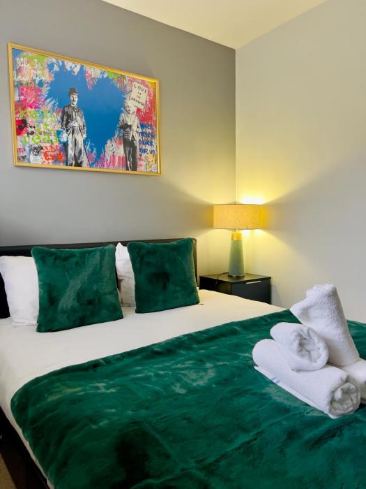 Charming and Spacious 1-Bedroom Flat in Hampstead