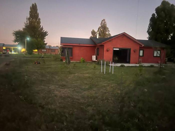 Arriendo diario CASA DE 140 m2 4 DORMITORIOS 2 BAÑOS AMPLIA COCINA Y ESPACIOS COMUNES