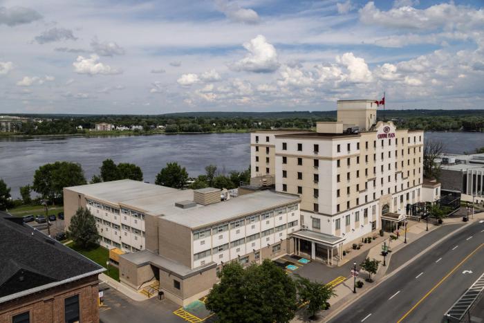 Crowne Plaza Fredericton Lord Beaverbrook by IHG