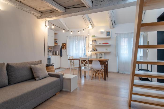 Casa La Calathèa by HAPPYHOSTORINO