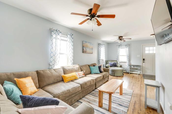 Wildwood Group Retreat 2 Blocks to Boardwalk!