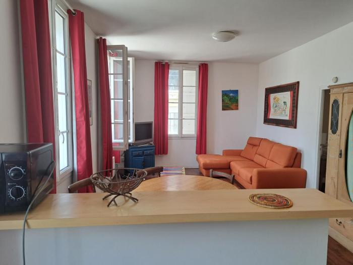 Appartement vue panoramique sur le vieux Saintes