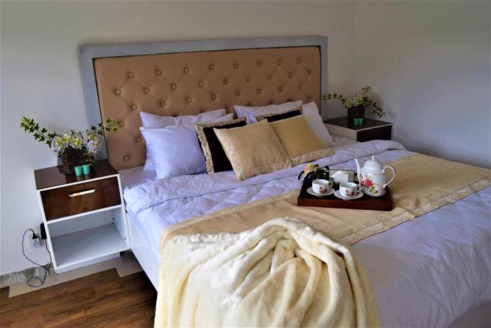 Lake infinity luxury apartments