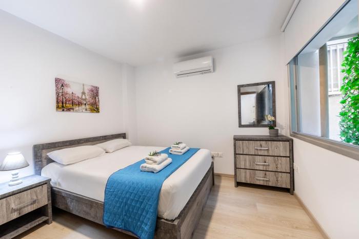 C-Premium Apts 100m from beach and city centre