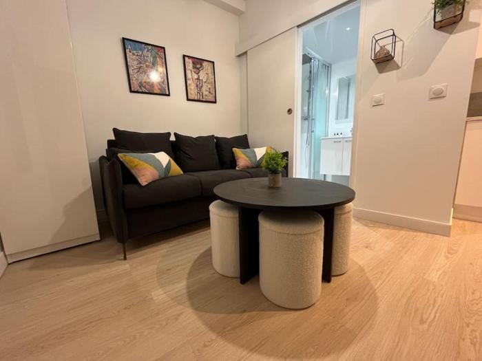 Oberkampf by Melvane 18