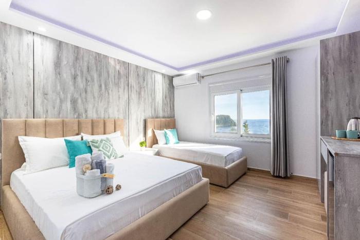 HiMare TOP Sea View 1 - Parking and Kitchen