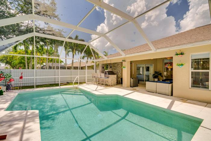 Private Pool, 8 Mi to Beach Chic Cape Coral Home