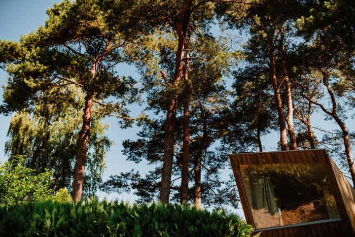 Tiny Houses & Schwedenhäuser Ahoi Camp Canow