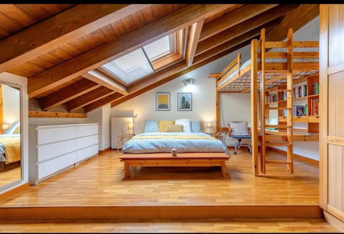 Milano Centrale - M3 Sondrio - large duplex apartment