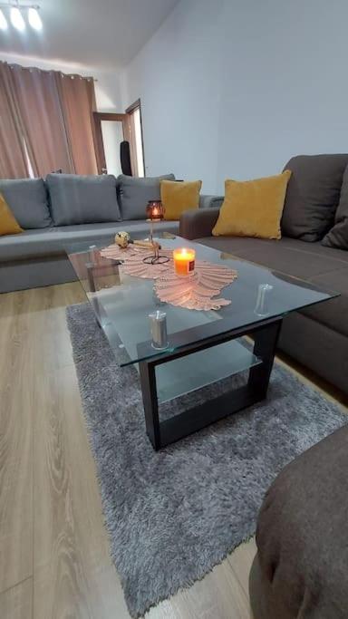 Ultra Central and Spacious with AC and Balcony