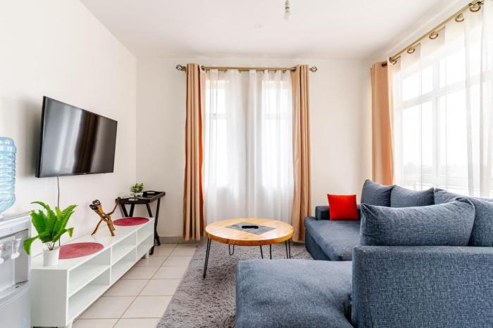 The Ultimate Escape with Pool, Gym , Fast Wifi and Netflix