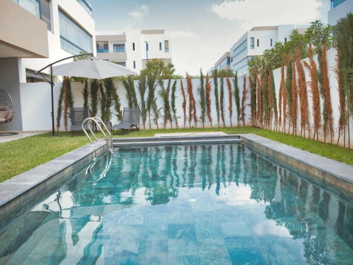 Sancy Luxury rez de jardin avec piscine privée