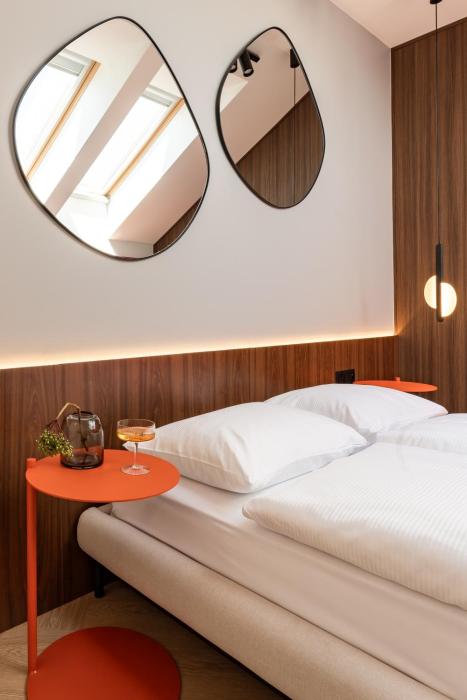 Apartament SZTOKHOLM - przestronny i stylowy apartament w centrum miasta, z prywatnym parkingiem