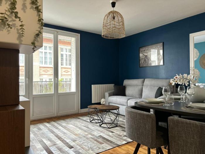 Le Grand Emailleur, authentique avec balcons