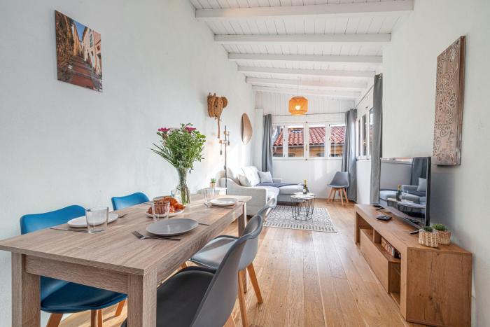 Le Bougainvillier Menton Vieille Ville