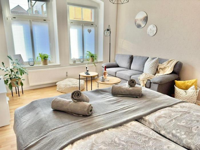 Appartement "STADTGEFLÜSTER" im Zentrum, inkl Stellplatz, 2 Betten, Babybett, Balkon, gratis Kaffee und Tee, WLAN