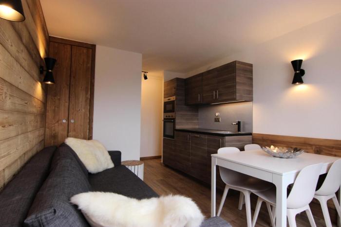 Résidence Trois Vallees - Studio moderne et renové avec cabine pour 4 personnes MAE-7715